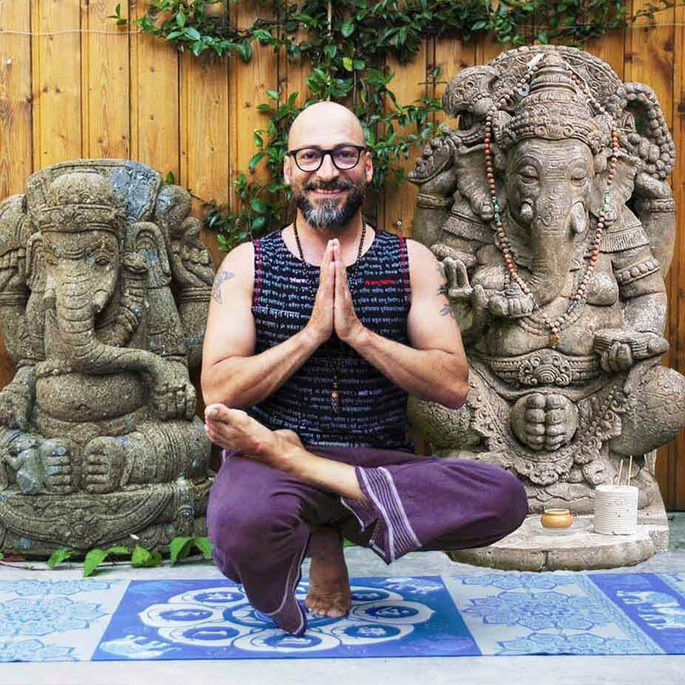 Pantalon yoga homme en chanvre biologique Prune - Coupe pantacourt