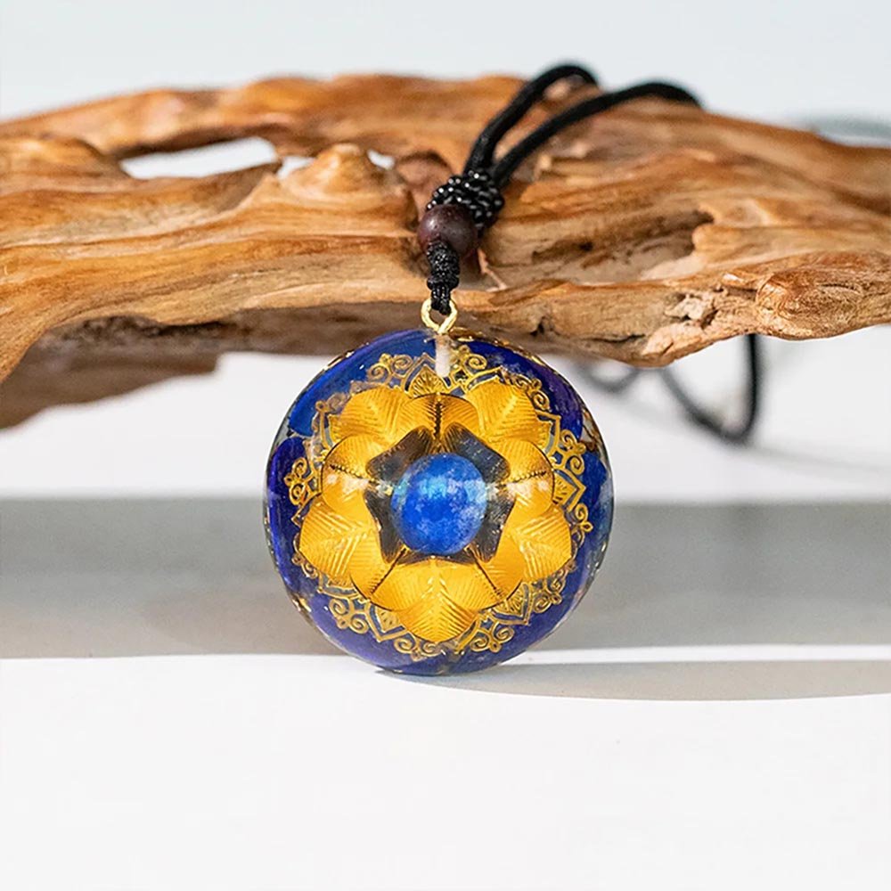 - Collier pendentif dôme orgonite méditation anti onde Lapis lasuli fleur de lotus ciselée - Accessoires de yoga, vêtements et tapis de yoga au naturel