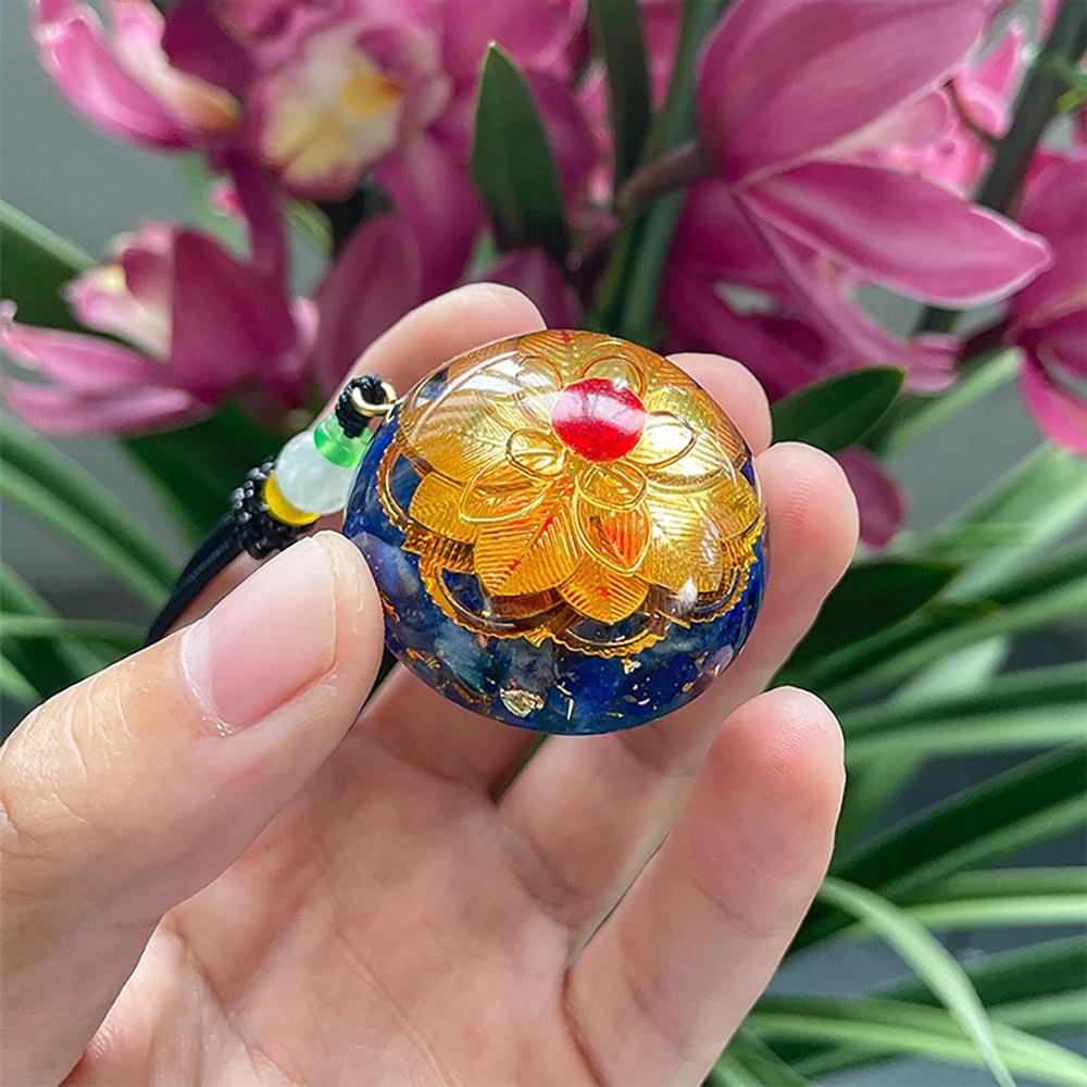 - Collier pendentif dôme orgonite méditation anti onde Sriyantra Lapis lasuli Rubis - Accessoires de yoga, vêtements et tapis de yoga au naturel