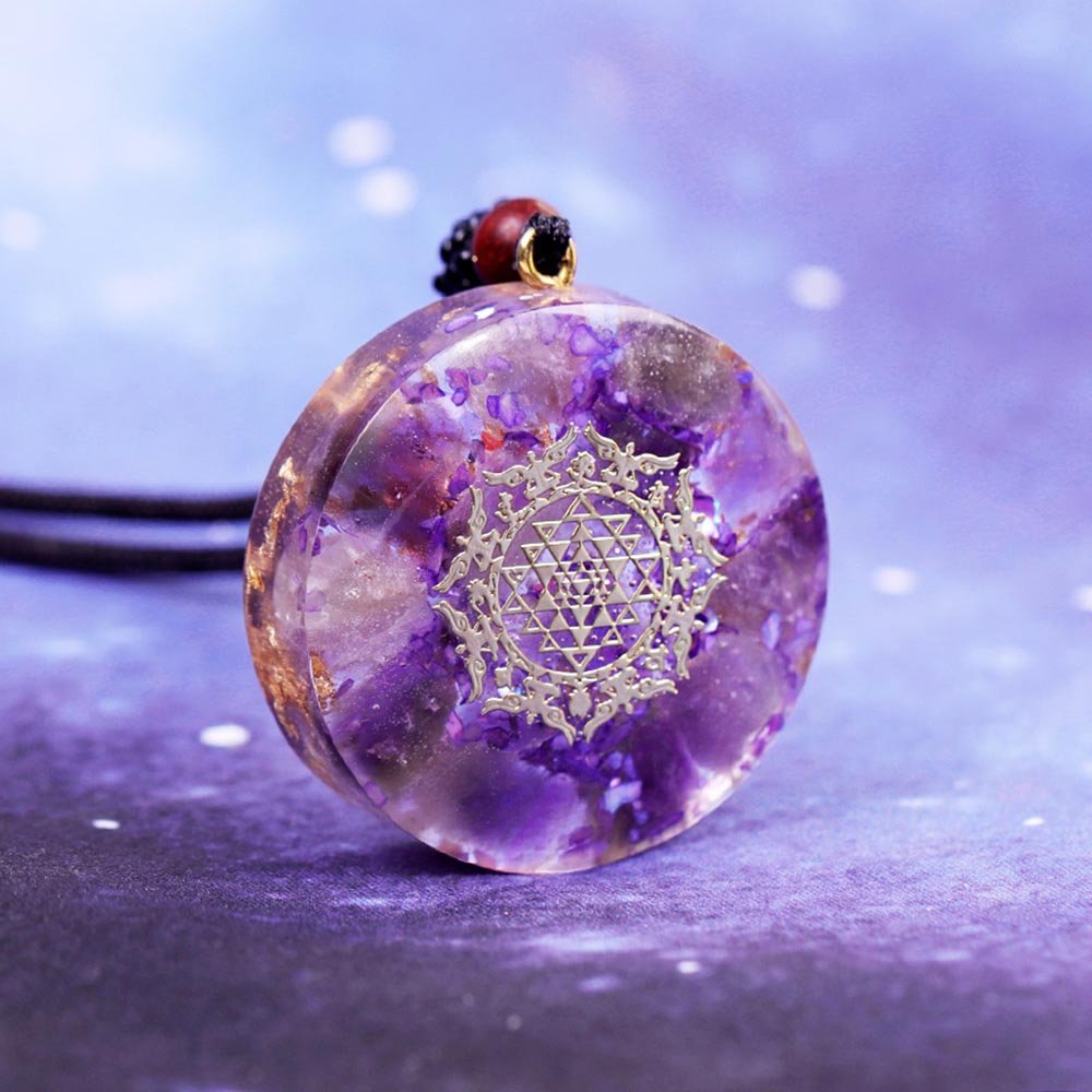 - Collier pendentif orgonite anti onde Améthyste Sriyantra - Accessoires de yoga, vêtements et tapis de yoga au naturel