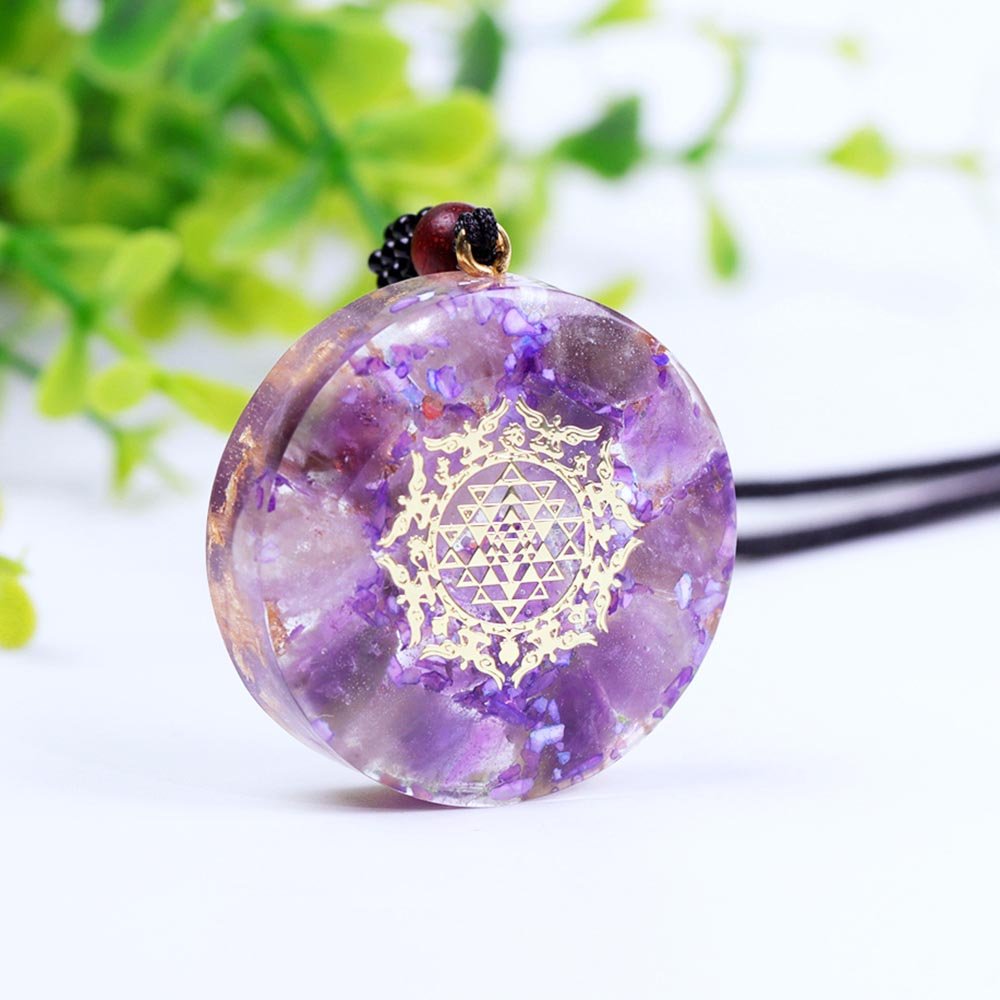 - Collier pendentif orgonite anti onde Améthyste Sriyantra - Accessoires de yoga, vêtements et tapis de yoga au naturel