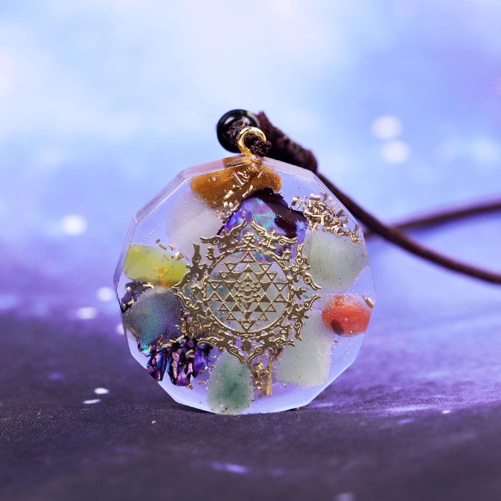 - Collier pendentif orgonite anti onde Elenna - Accessoires de yoga, vêtements et tapis de yoga au naturel