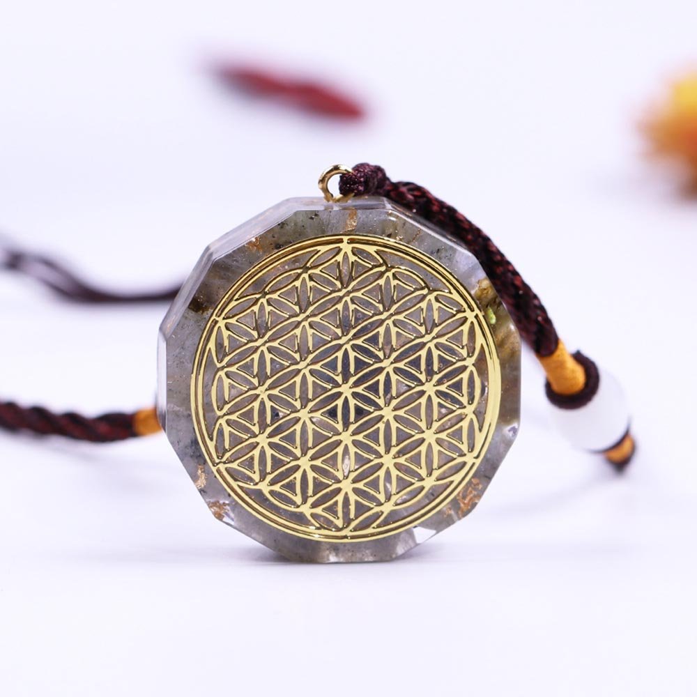 - Collier pendentif orgonite anti onde Labradorite Fleur de vie - Accessoires de yoga, vêtements et tapis de yoga au naturel