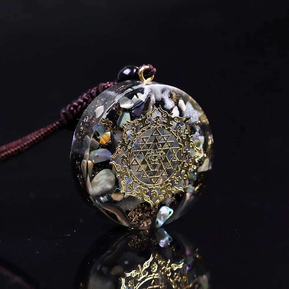 - Collier pendentif orgonite méditation anti onde sriyantra - Accessoires de yoga, vêtements et tapis de yoga au naturel