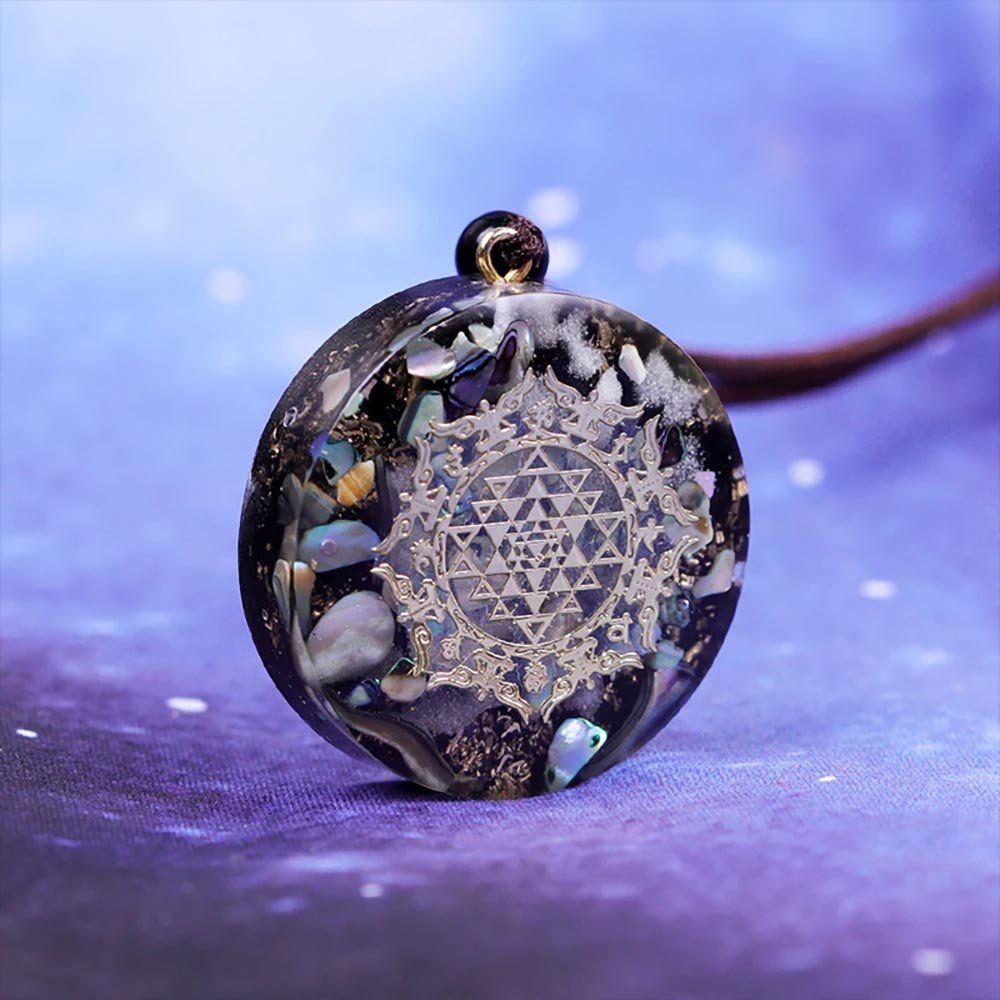 - Collier pendentif orgonite méditation anti onde sriyantra - Accessoires de yoga, vêtements et tapis de yoga au naturel