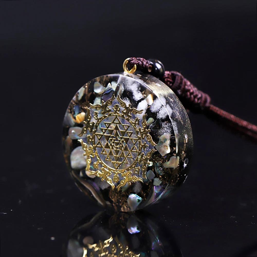 - Collier pendentif orgonite méditation anti onde sriyantra - Accessoires de yoga, vêtements et tapis de yoga au naturel