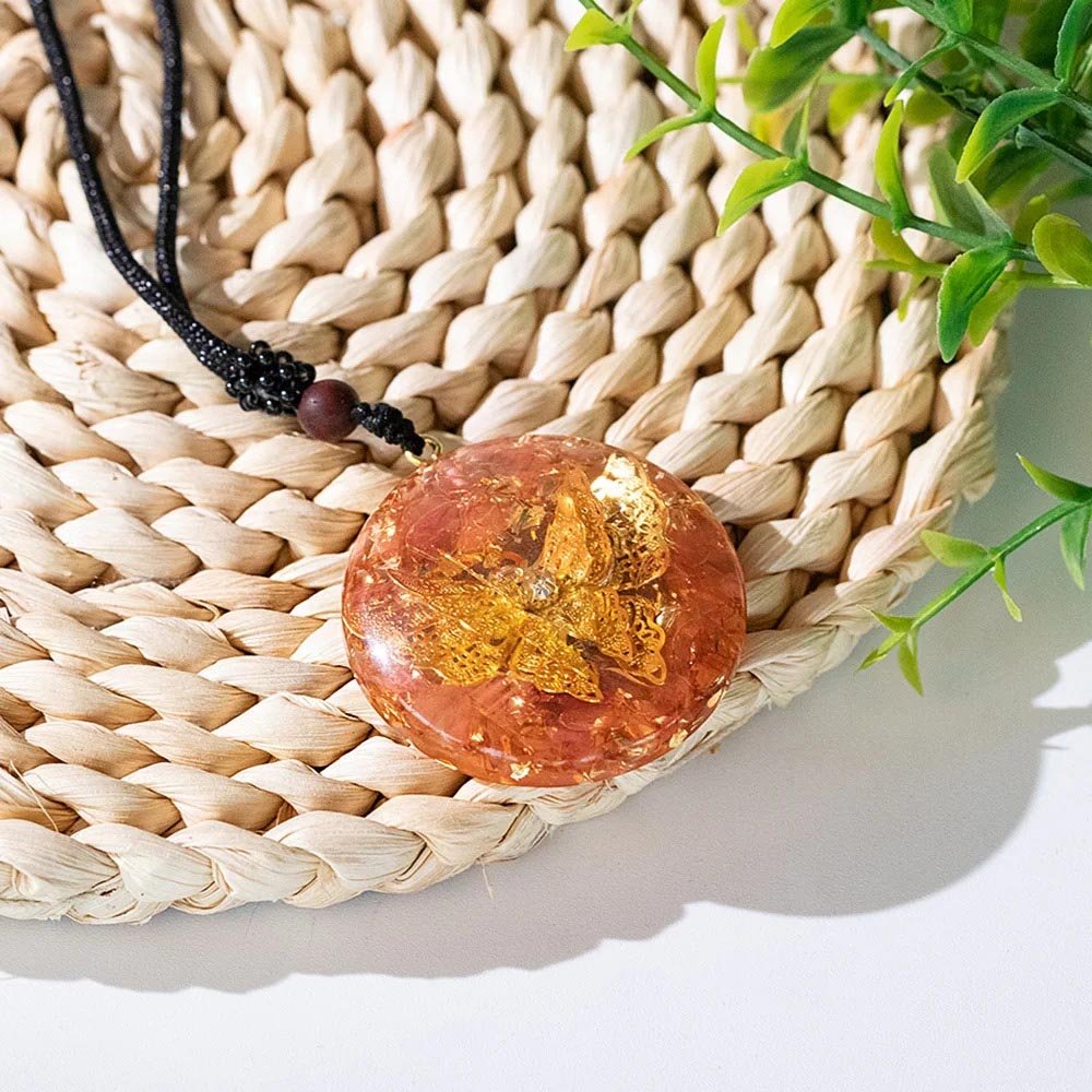 - Collier pendentif orgonite méditation Quartz melon Papillon ciselé Arbre de vie - Accessoires de yoga, vêtements et tapis de yoga au naturel