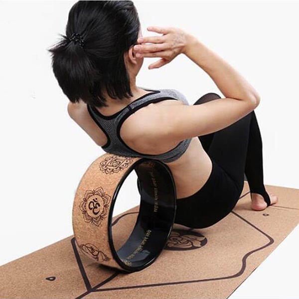 - Pack yoga liège (débutant & yogi) - 1 roue, 1 brique et 1 bloc liège, 1 sangle XL - Accessoires de yoga, vêtements et tapis de yoga au naturel