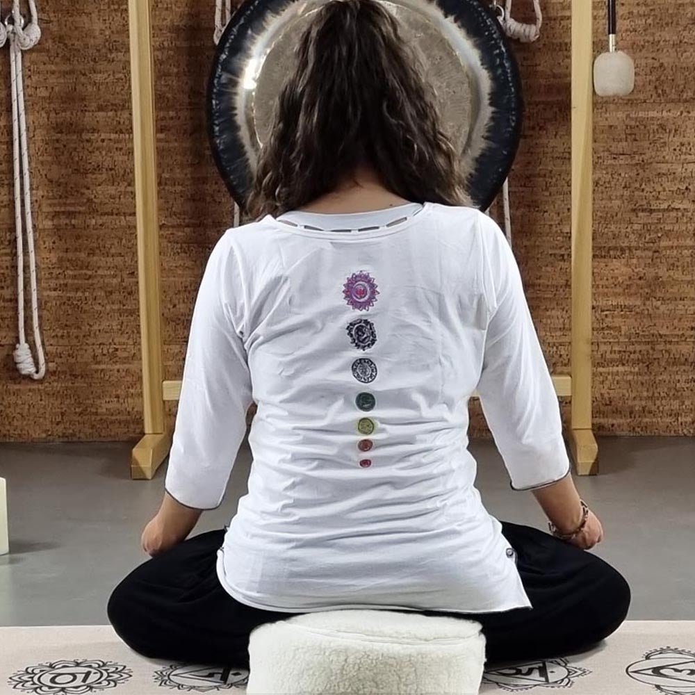 S / M - T-shirt yoga femme ample 100% Bio certifié Gots - Haut de yoga 7 chakras brodés - Accessoires de yoga, vêtements et tapis de yoga au naturel