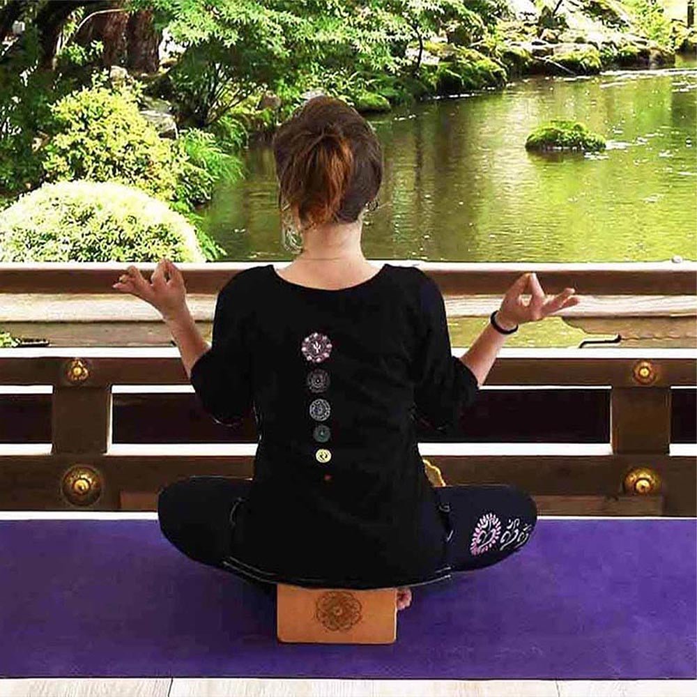 S/ M - T-shirt yoga femme - manches 3/4 - Bio certifié Gots - 7 chakras brodés - Accessoires de yoga, vêtements et tapis de yoga au naturel