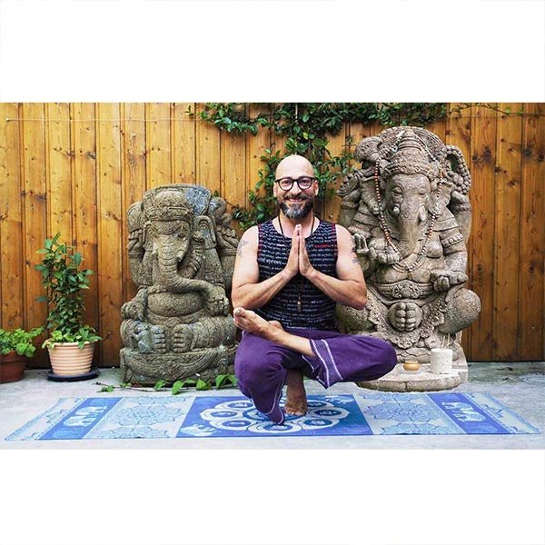- Tapis de yoga voyage fin, léger, pliable - Maharaja+ Sangle transport - Accessoires de yoga, vêtements et tapis de yoga au naturel